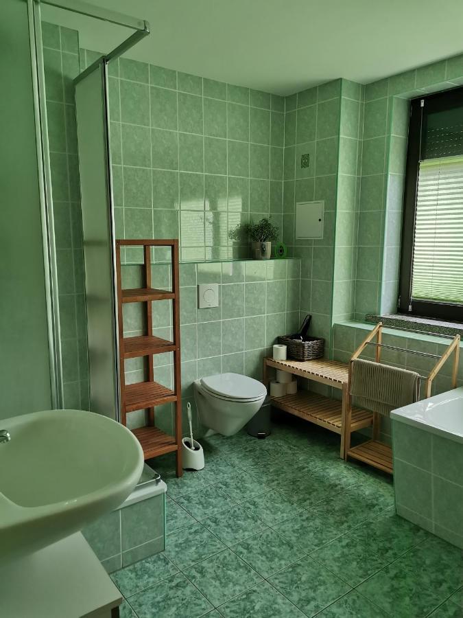 Monteur- Und Ferienwohnung In Hainichen - Obergeschoss Oder Dachgeschoss - Familie Weber Bockendorf ภายนอก รูปภาพ